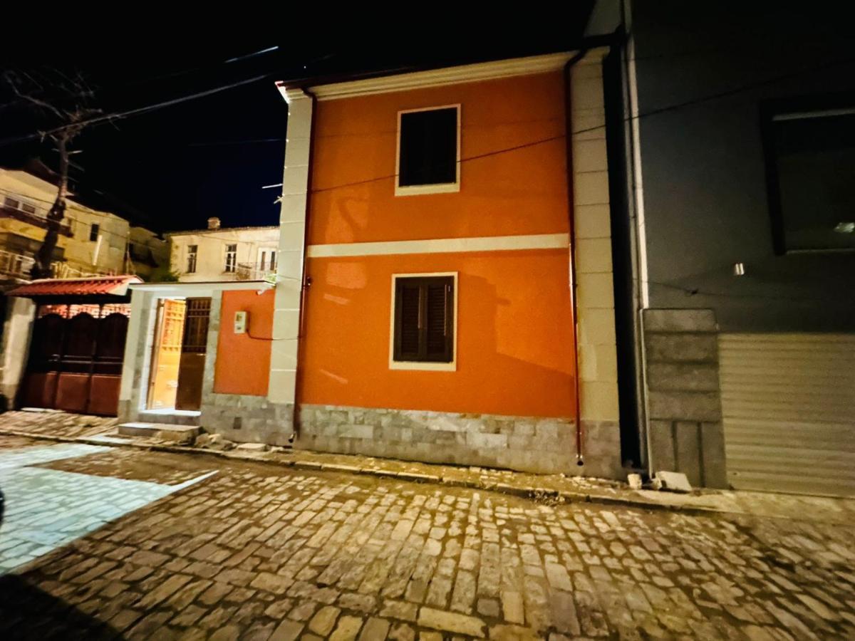 Vila Alba 1 Korce Exterior foto